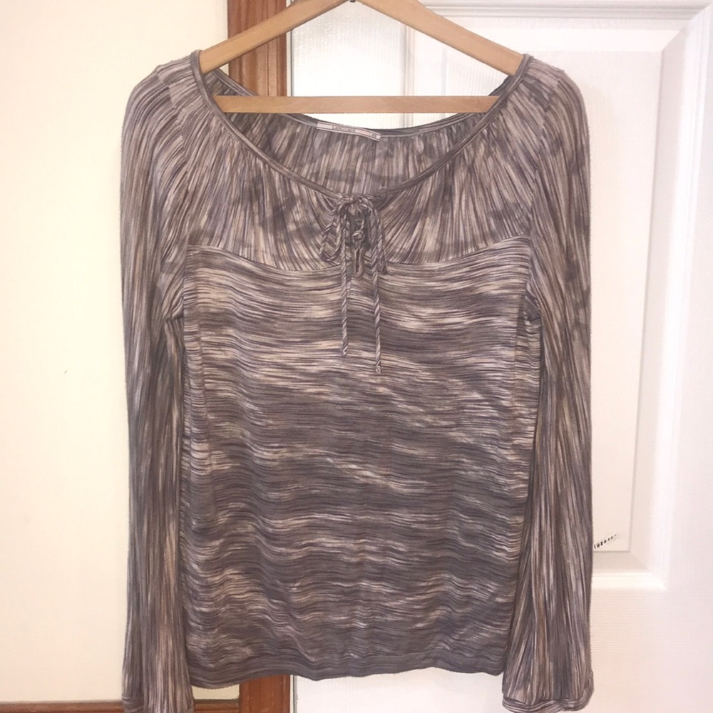 Language Long Sleeve tie front Top